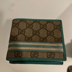 Teal gucci wallet turquoise mint